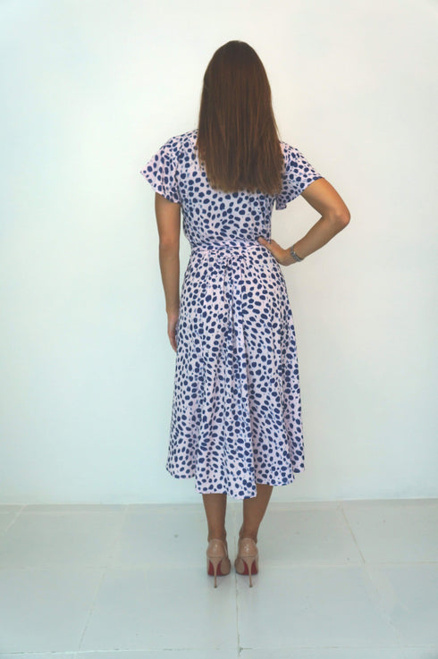 Dress The Midi Wrap Dress - Hamptons Weekend dubai outfit dress brunch fashion mums