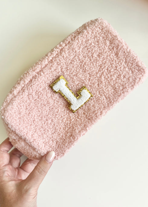 Furry Pouch - Pink Stuff dubai outfit dress brunch fashion mums