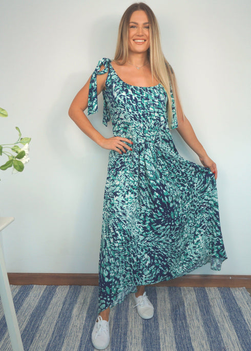 The Bordeaux Maxi - Cape Cod dubai outfit dress brunch fashion mums