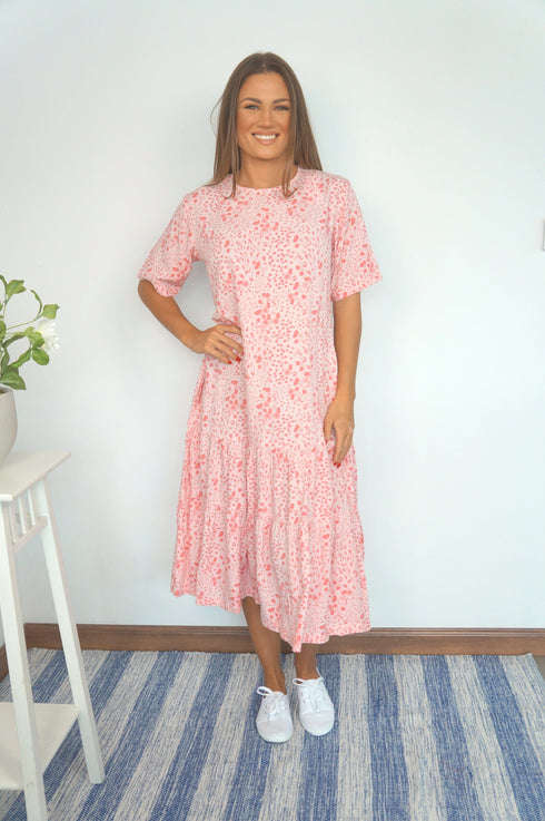 The Lakes Dress - Sketchy Wild Flower dubai outfit dress brunch fashion mums
