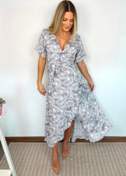 The Maxi Wrap Dress - Pebble Palms dubai outfit dress brunch fashion mums