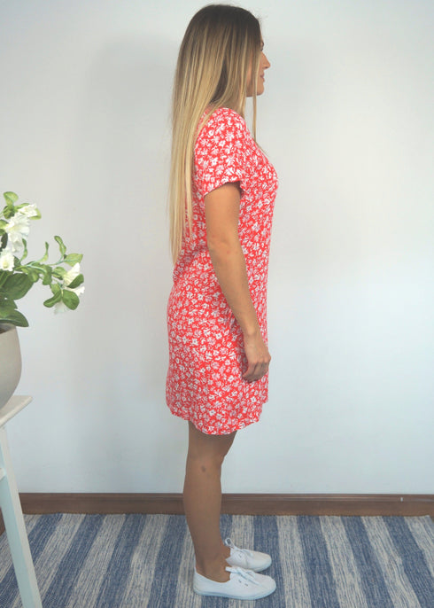 The Mini Anywhere Dress - Lipstick Flowers dubai outfit dress brunch fashion mums