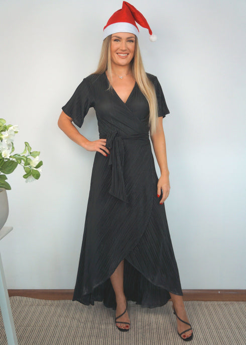 The Pleated Wrap Dress - Christmas Black Pleats dubai outfit dress brunch fashion mums