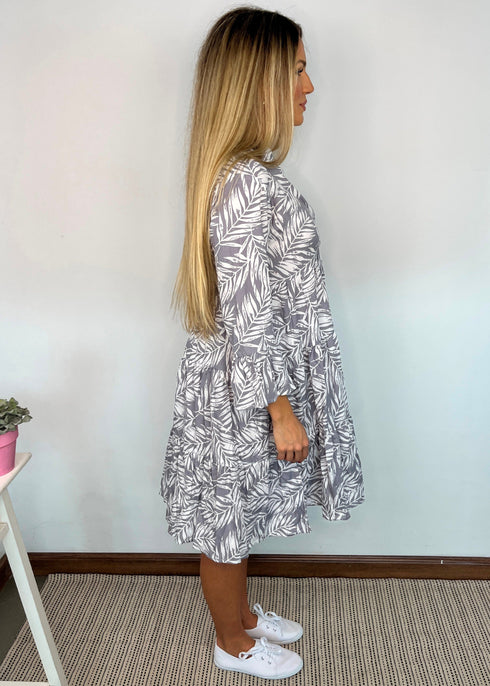The Tiered Dress - Pebble Palms dubai outfit dress brunch fashion mums