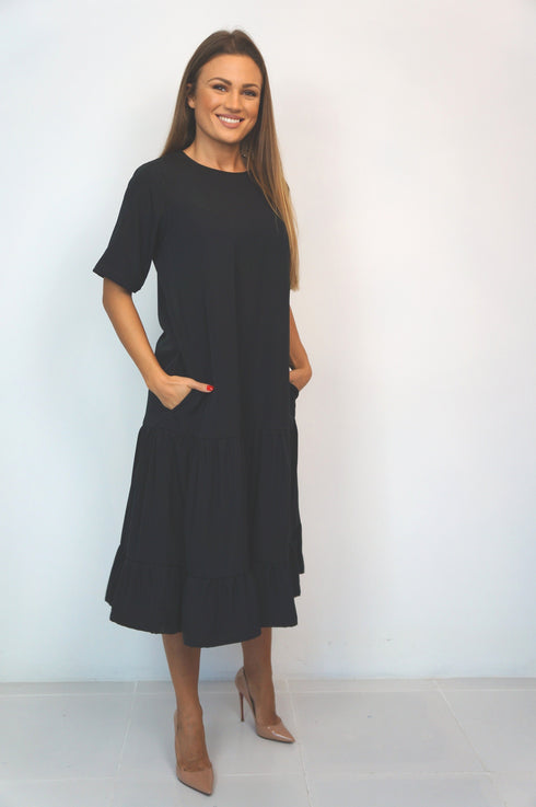 Beach Kaftan The Lakes Dress - Midnight Black dubai outfit dress brunch fashion mums