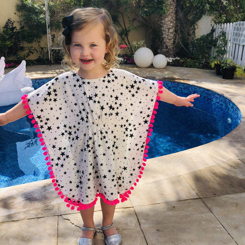 Beach Kaftan The Little Kaftan - White Star print dubai outfit dress brunch fashion mums