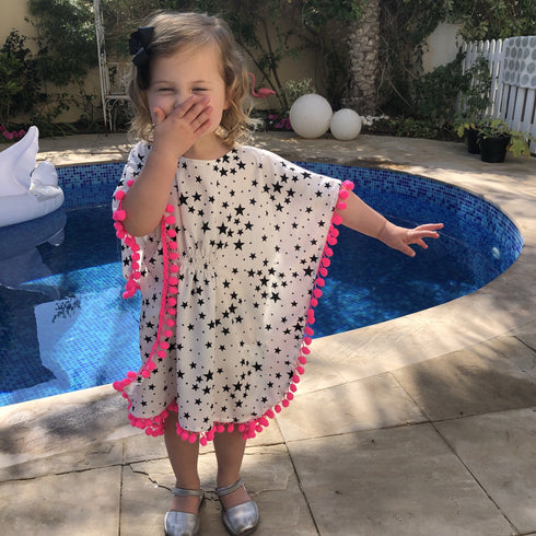 Beach Kaftan The Little Kaftan - White Star print dubai outfit dress brunch fashion mums