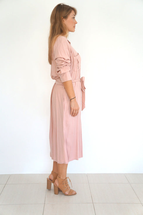 Beach Kaftan The Sara Midi Shirt Dress - Dusty Pink dubai outfit dress brunch fashion mums