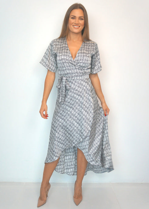 Dress The Maxi Wrap Dress - Checkered Nights dubai outfit dress brunch fashion mums