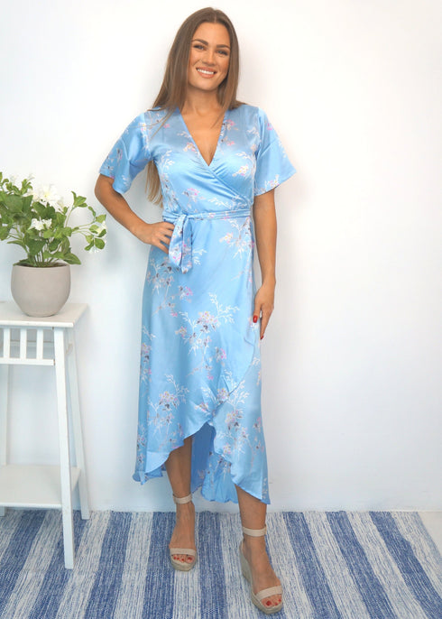 Dress The Maxi Wrap Dress - Flowery Sky dubai outfit dress brunch fashion mums