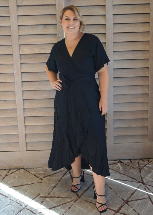 Dress The Maxi Wrap Dress - Midnight Black dubai outfit dress brunch fashion mums