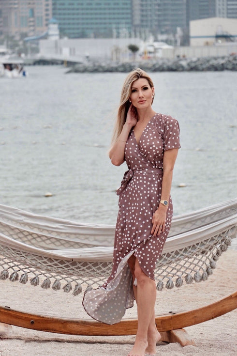 Dress The Maxi Wrap Dress - Pretty Woman dubai outfit dress brunch fashion mums