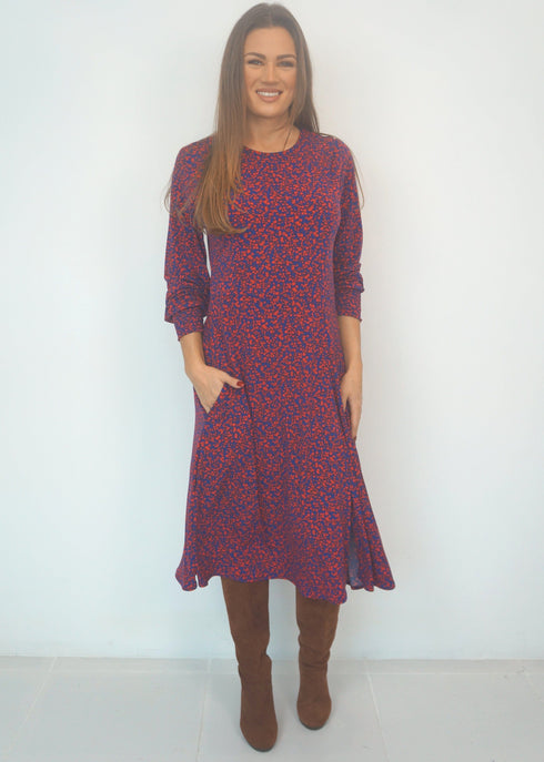 The A/W Pixie Dress - Lipstick Ivy dubai outfit dress brunch fashion mums