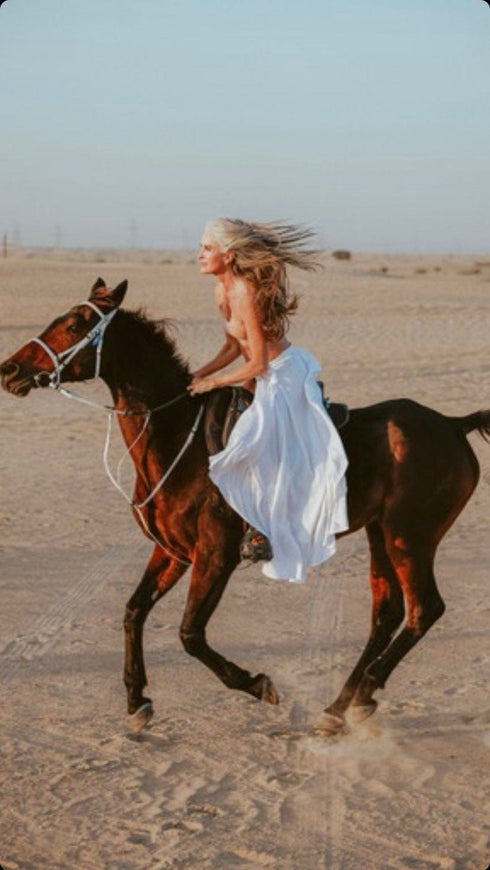 The Beach Skirt - White dubai outfit dress brunch fashion mums