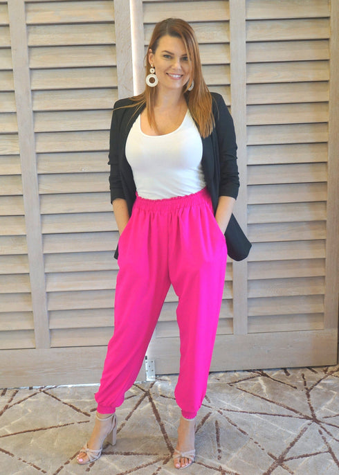 The Easy Trousers - Hot Pink dubai outfit dress brunch fashion mums