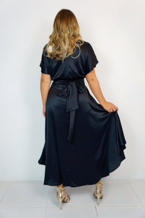 The Evening Dress - Black Evening Satin dubai outfit dress brunch fashion mums