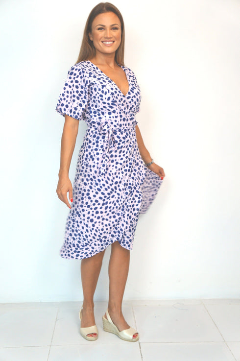 The Flirty Wrap Dress Midi - Hamptons Weekend dubai outfit dress brunch fashion mums
