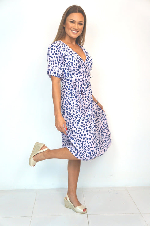 The Flirty Wrap Dress Midi - Hamptons Weekend dubai outfit dress brunch fashion mums