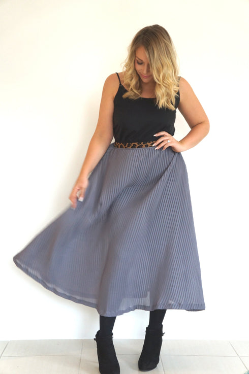 The Joss Maxi Skirt - Plated Grey dubai outfit dress brunch fashion mums