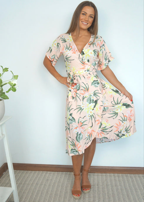 The Midi Wrap Dress - Life's A Peach dubai outfit dress brunch fashion mums
