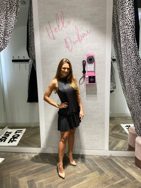 The Party Tunic - Classic Black Pleats dubai outfit dress brunch fashion mums