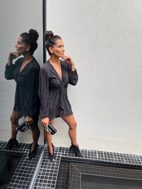 The Perfect Little Wrap Dress - Black Pleats dubai outfit dress brunch fashion mums