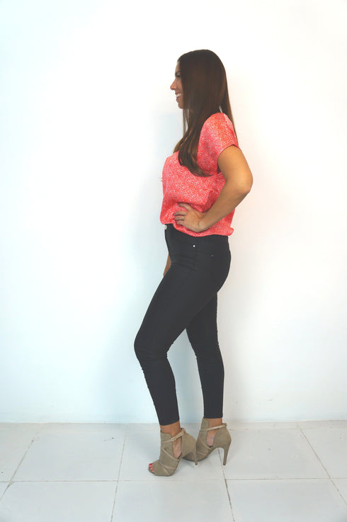 The Satin Tee - Lipstick Splash dubai outfit dress brunch fashion mums