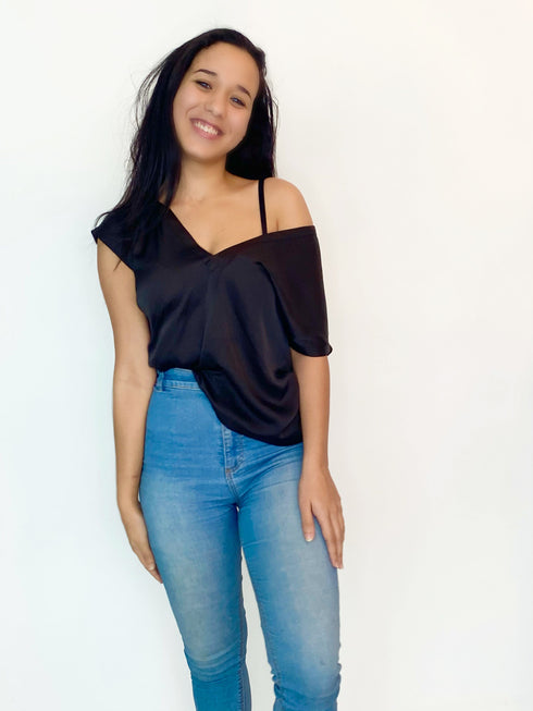 The Satin Tee - Midnight Black dubai outfit dress brunch fashion mums