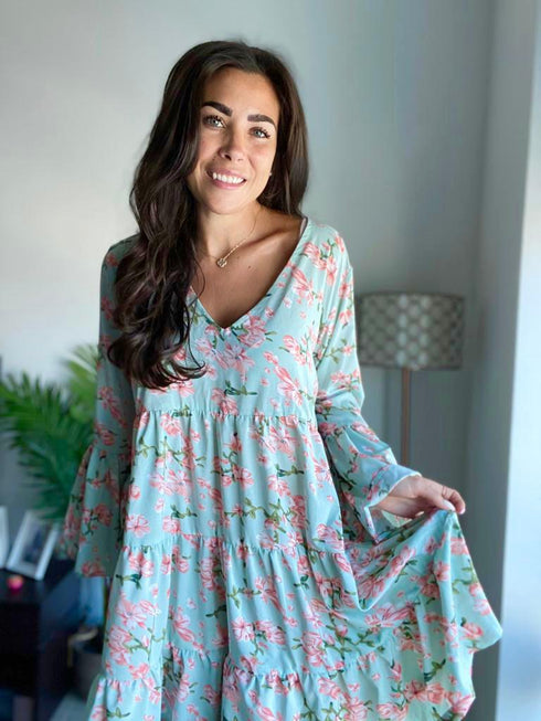 The Tiered Dress - Mint Pinks dubai outfit dress brunch fashion mums