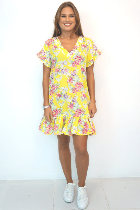 The V Flirty Anywhere Dress - Summer Yellow Floral dubai outfit dress brunch fashion mums