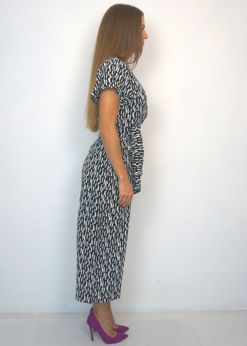 The Wrap Jumpsuit - Mj Dashes dubai outfit dress brunch fashion mums