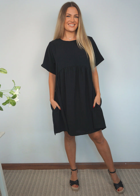 The French Dress - Cy Black dubai outfit dress brunch fashion mums