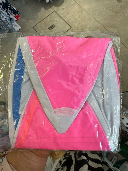 Pink/Blue Beach Ball The Inflatables dubai outfit dress brunch fashion mums
