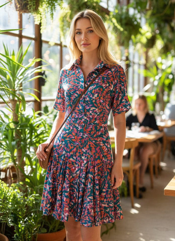 The Fitted Kaftan - Nantucket Weekend NEON STAR The Fitted Kaftan - Nantucket Weekend NEON STAR