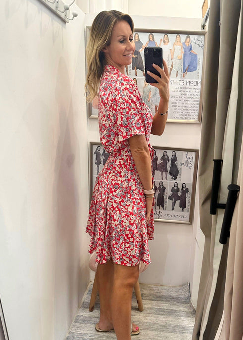 The Lola Shirt Dress - Lipstick Fields dubai outfit dress brunch fashion mums