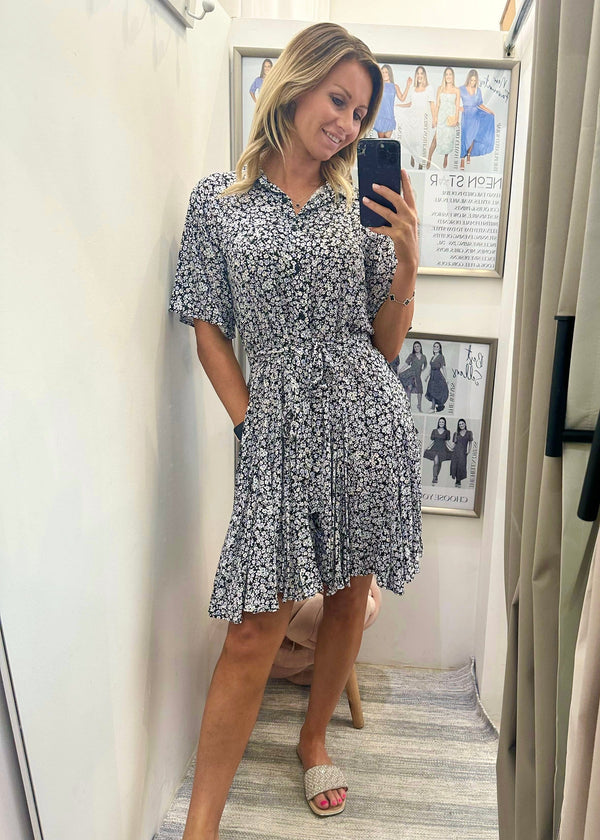 The Lola Shirt Dress - Sunshine Bouquet dubai outfit dress brunch fashion mums