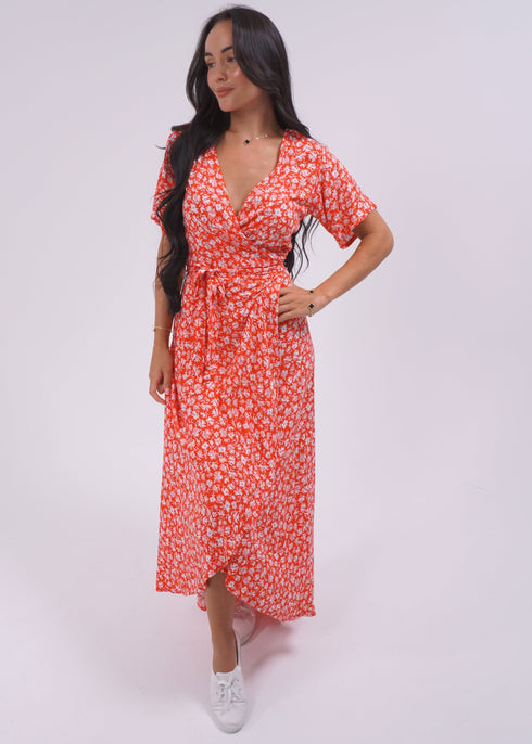 The Maxi Wrap Dress - Lipstick Flowers dubai outfit dress brunch fashion mums