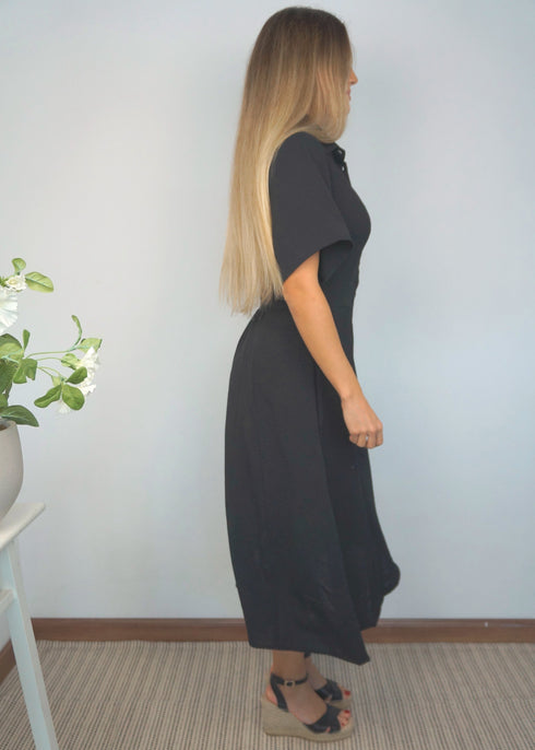 The Midi Fitted Shirt Dress - Cy Black dubai outfit dress brunch fashion mums