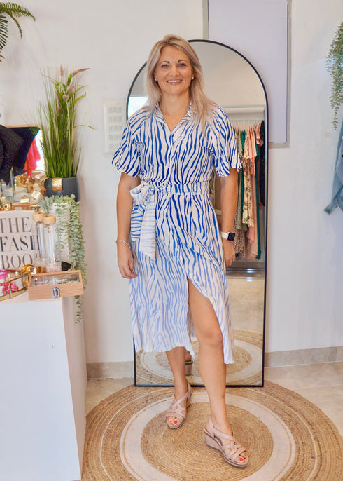 The Perfect Shirt Dress - Zebra Skies dubai outfit dress brunch fashion mums