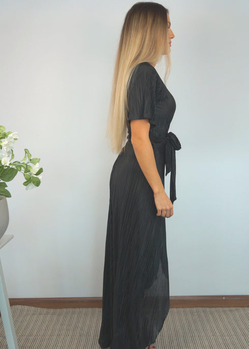 The Pleated Wrap Dress - Black Pleats dubai outfit dress brunch fashion mums