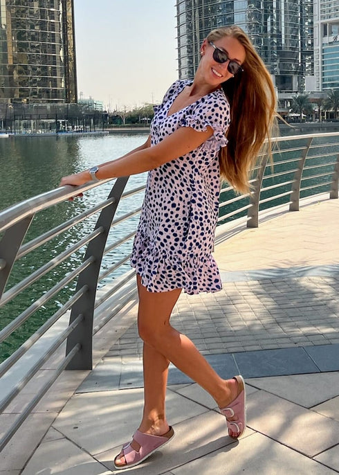 The V Flirty Anywhere Dress - Hamptons Weekend dubai outfit dress brunch fashion mums