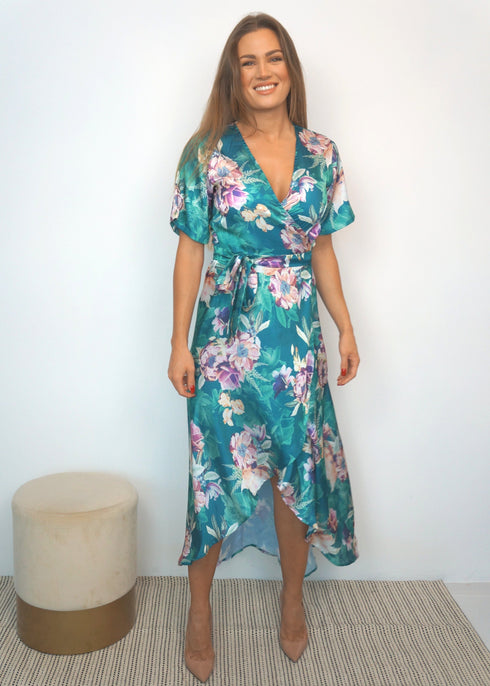 Dress The Maxi Wrap Dress - Chelsea Flowers dubai outfit dress brunch fashion mums