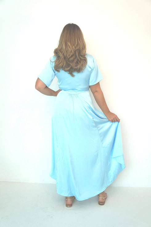 Dress The Maxi Wrap Dress - Ice Blue Silk dubai outfit dress brunch fashion mums