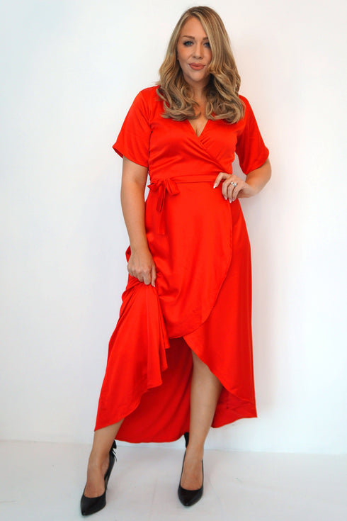 Dress The Maxi Wrap Dress - Mac Red Satin dubai outfit dress brunch fashion mums