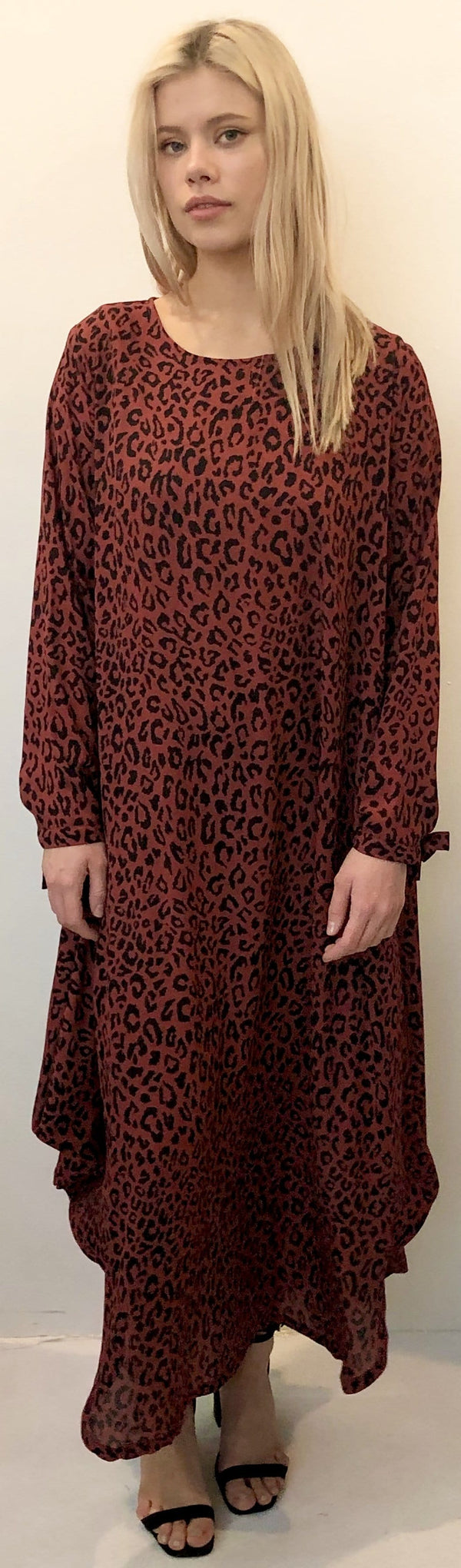 Dress The Oversized Dress - Maroon Animal dubai outfit dress brunch fashion mums