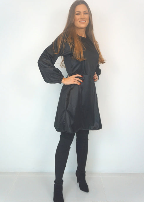 The Velvet Short Pixie Dress - Back Velvet dubai outfit dress brunch fashion mums